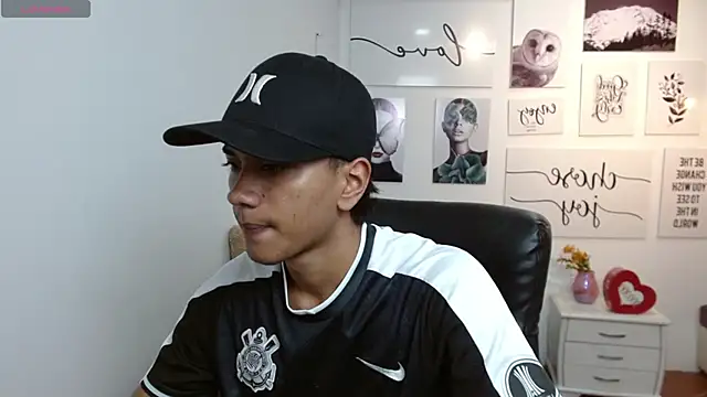 markbowie online show from September 2025 02:51:01 PM