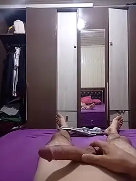 Gustavo198045 online show from March 2026 04:07:02 AM