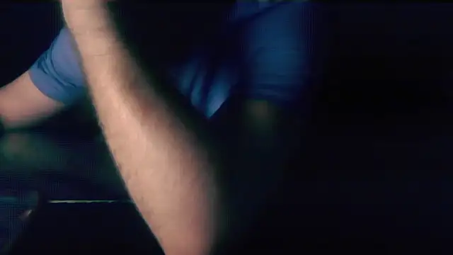 LondonMan1988 online show from November 2025 05:56:01 PM