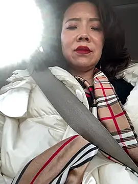 anna yngs online show from March 2026 07:47:01 AM