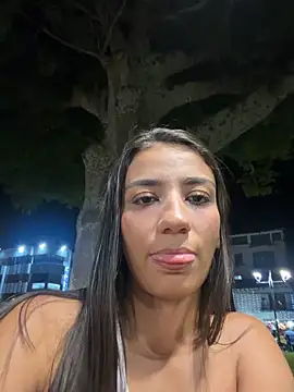 -juicy  online show from November 2025 12:11:02 AM