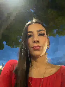 -juicy  online show from May 2026 11:23:01 PM