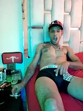 Negroking1130 online show from December 2025 04:25:02 PM