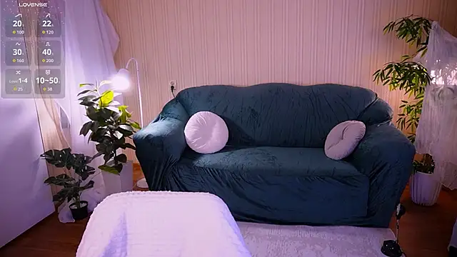 Angell Wild online show from March 2026 04:18:01 PM