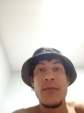 Alejobig27 online show from November 2025 04:23:02 AM