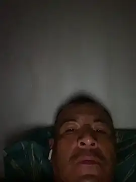 Chillo956 online show from March 2026 05:33:02 AM