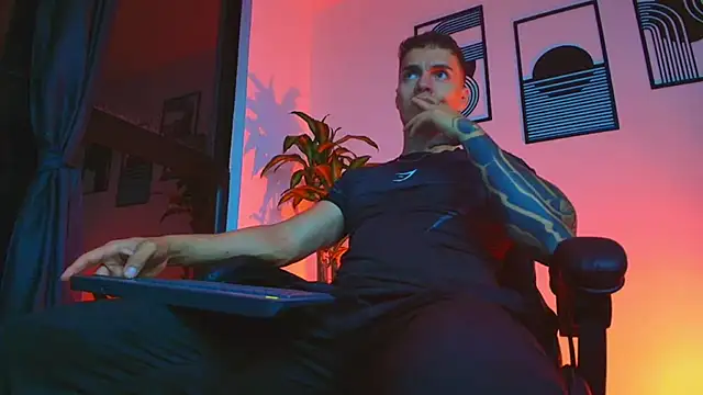 ALPHA DOMINUS  online show from April 2026 10:22:02 AM