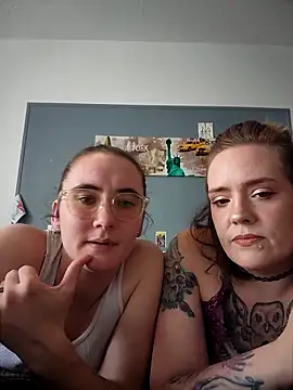 Snapshot of AndHerXO chatting on February 2026 12:52:02 PM AndHerXO online show from February 2026 12:52:02 PM