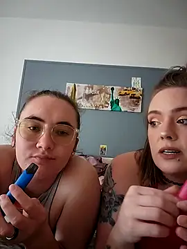 Snapshot of AndHerXO chatting on February 2026 03:57:01 PM AndHerXO online show from February 2026 03:57:01 PM