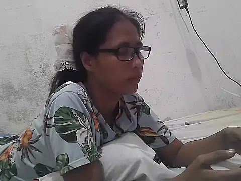 HotLadyPinay32 online show from February 2026 06:37:01 AM