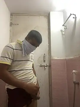 Snapshot of omkarcoll chatting on February 2026 05:20:02 PM omkarcoll online show from February 2026 05:20:02 PM