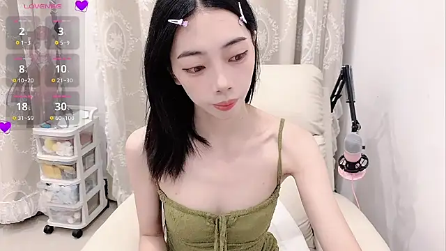 Snapshot of tuantuanle chatting on July 2026 03:23:02 PM tuantuanle online show from July 2026 03:23:02 PM