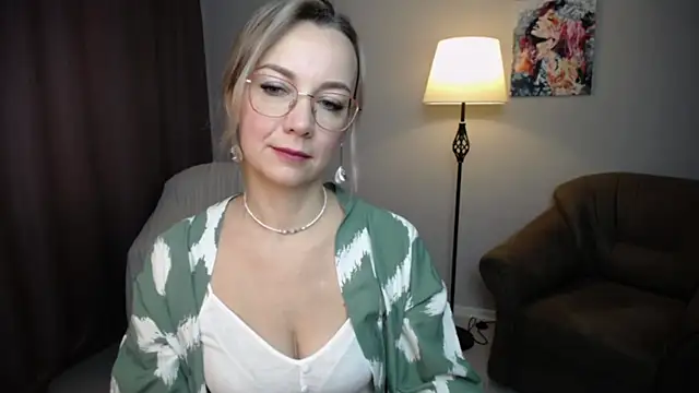 Ava Elior online show from October 2025 05:17:01 AM