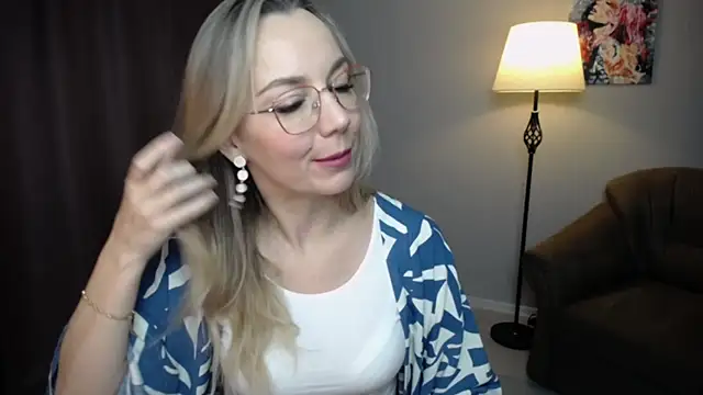 Ava Elior online show from November 2025 06:35:02 AM