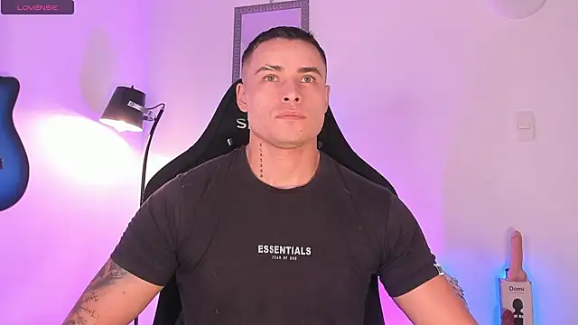 connorsmiith online show from June 2026 01:57:02 PM