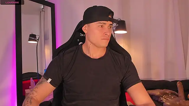 Snapshot of connorsmiith chatting on June 2026 01:01:02 PM connorsmiith online show from June 2026 01:01:02 PM