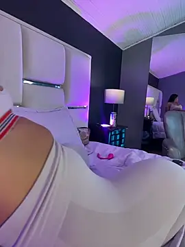 Snapshot of BellaFernandez__ chatting on February 2026 10:38:01 AM BellaFernandez online show from February 2026 10:38:01 AM