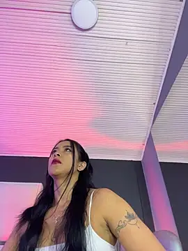 BellaFernandez   online show from June 2026 01:03:02 PM
