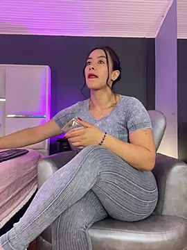 Snapshot of BellaFernandez__ chatting on July 2026 01:43:02 PM BellaFernandez online show from July 2026 01:43:02 PM