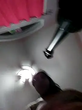 Snapshot of Lovelyrainn chatting on September 2025 02:35:02 AM Lovelyrainn online show from September 2025 02:35:02 AM