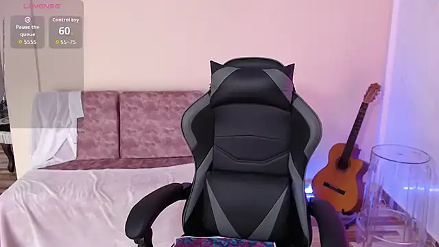 Susanahendrix online show from March 2026 06:24:02 PM