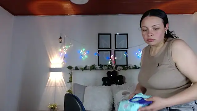 Snapshot of Megan_05_ chatting on February 2026 06:55:02 PM Megan 05 online show from February 2026 06:55:02 PM