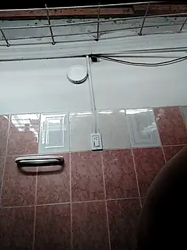 JhonBlase online show from April 2026 02:01:01 PM