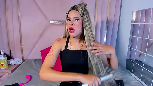 jazmin waked online show from September 2025 03:17:02 AM