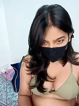 Snapshot of Snehabeauti chatting on June 2026 03:49:02 PM Snehabeauti online show from June 2026 03:49:02 PM