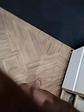 Pio185 online show from November 2025 10:43:01 PM