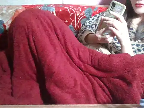 Snapshot of Lovelyx0x chatting on January 2026 05:15:02 PM Lovelyx0x online show from January 2026 05:15:02 PM