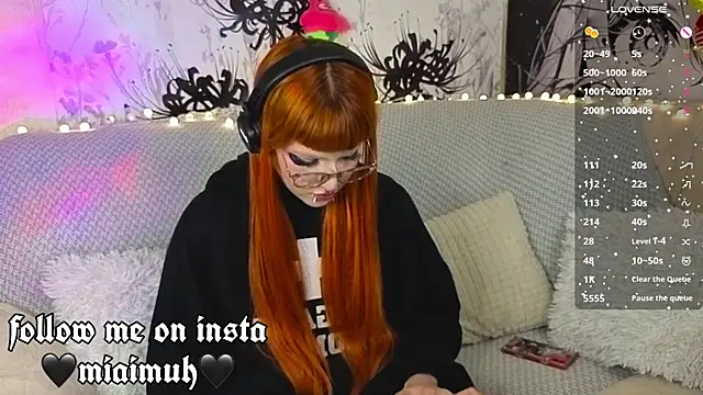 mia  yui online show from June 2026 10:35:02 PM