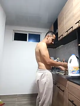 stivenlujan69 online show from December 2025 03:13:01 AM