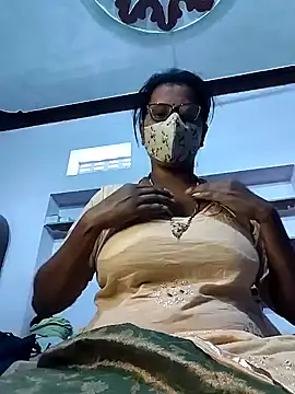 Snapshot of sexy_aaru chatting on October 2025 06:56:02 AM sexy aaru online show from October 2025 06:56:02 AM