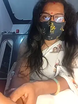 Snapshot of sexy_aaru chatting on May 2026 05:52:01 PM sexy aaru online show from May 2026 05:52:01 PM