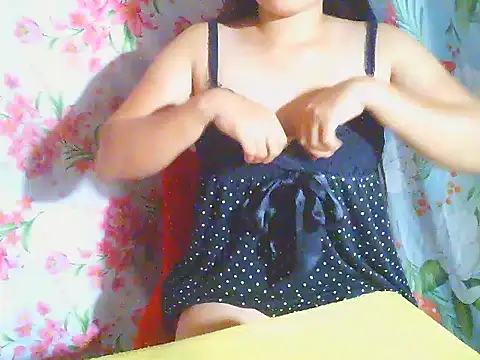 Katie Winslet online show from February 2026 12:47:02 PM