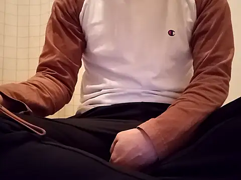 nori1981 oosaka online show from February 2026 04:00:01 PM