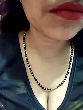 Payal-001 online show from September 2025 06:42:01 PM