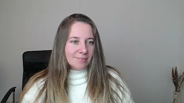 Snapshot of Darklure_ chatting on October 2025 10:22:01 PM Darklure online show from October 2025 10:22:01 PM