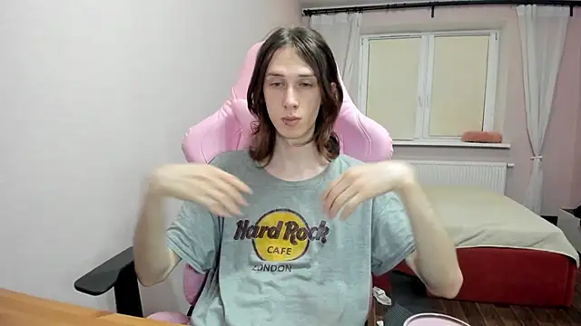 eleganc3 online show from September 2025 09:26:01 PM