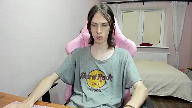 eleganc3 online show from September 2025 08:53:01 PM