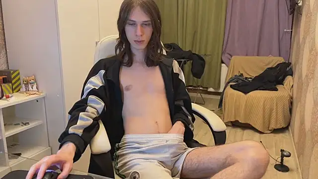 eleganc3 online show from April 2026 07:36:02 PM