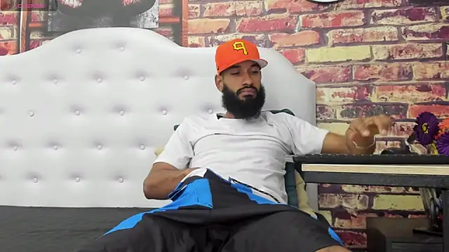 Damian Shakur online show from November 2025 11:21:02 AM