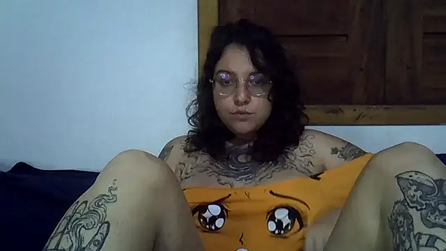 Blue Liz online show from November 2025 08:08:02 PM