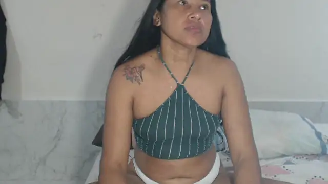 PERLA BLACK  online show from January 2026 05:32:01 AM