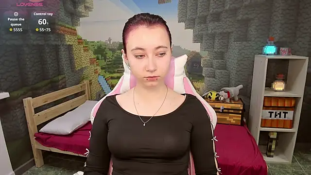 ClaraParks online show from October 2025 06:28:02 PM