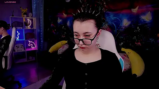 ClaraParks online show from March 2026 07:41:01 PM