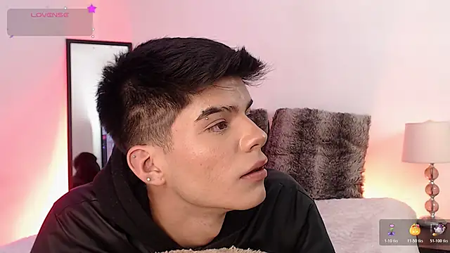 Dulcey  online show from October 2025 05:54:02 AM