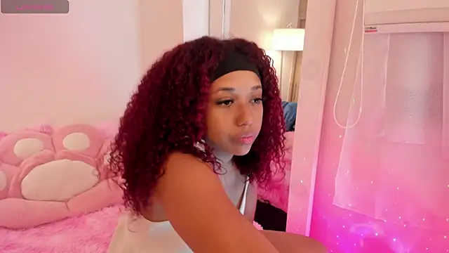  Zahara  online show from December 2025 10:58:01 PM