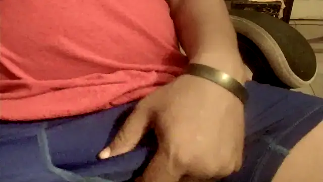 Snapshot of BigDesires chatting on July 2026 01:13:01 AM BigDesires online show from July 2026 01:13:01 AM
